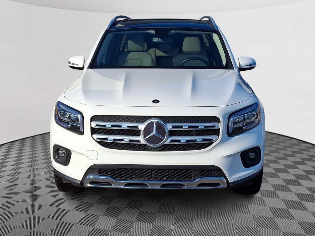 used 2021 Mercedes-Benz GLB 250 car, priced at $28,900