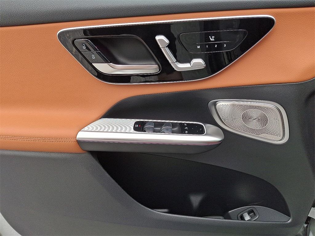 new 2026 Mercedes-Benz GLC 300 car, priced at $58,885