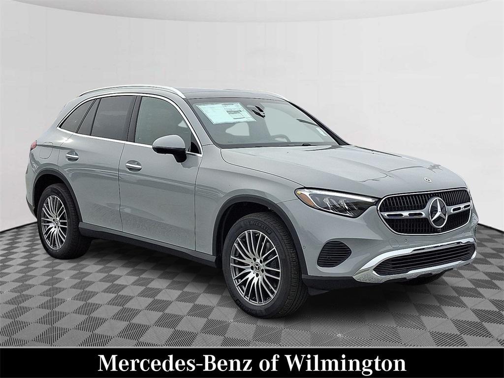 new 2026 Mercedes-Benz GLC 300 car, priced at $58,885