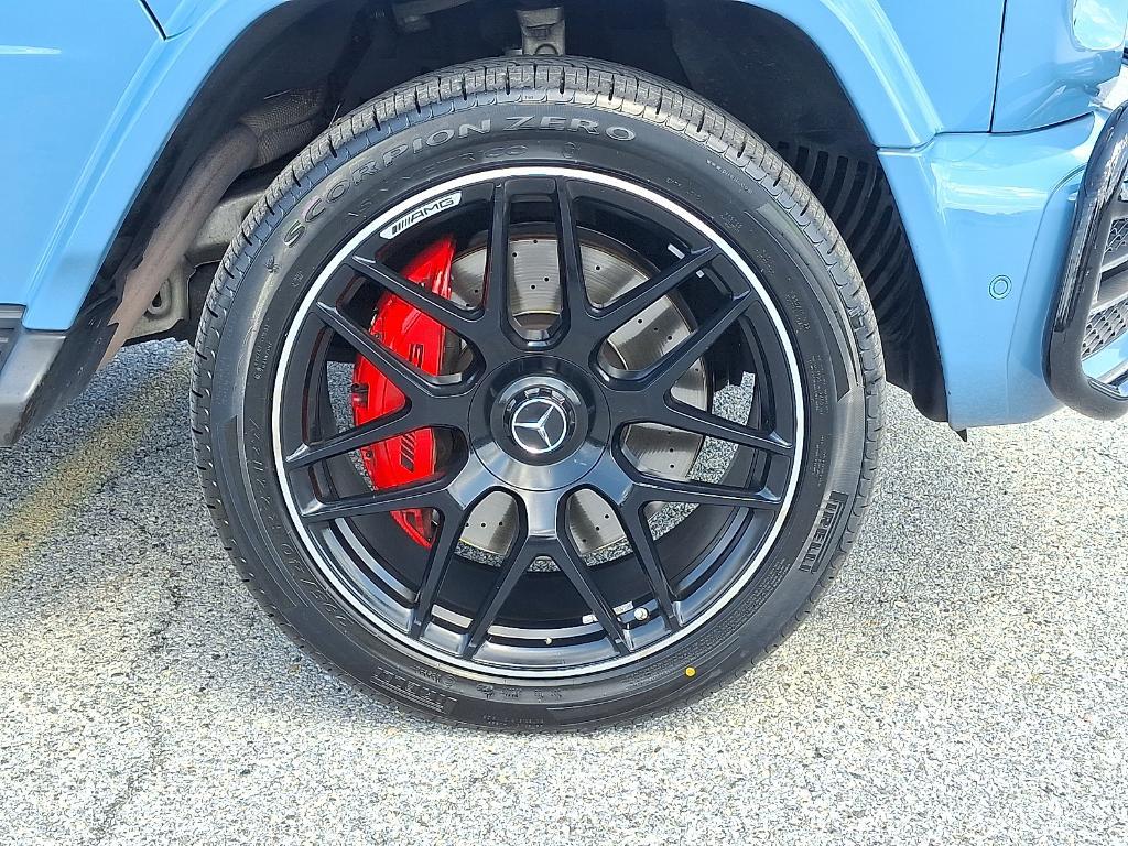 used 2022 Mercedes-Benz AMG G 63 car, priced at $163,900