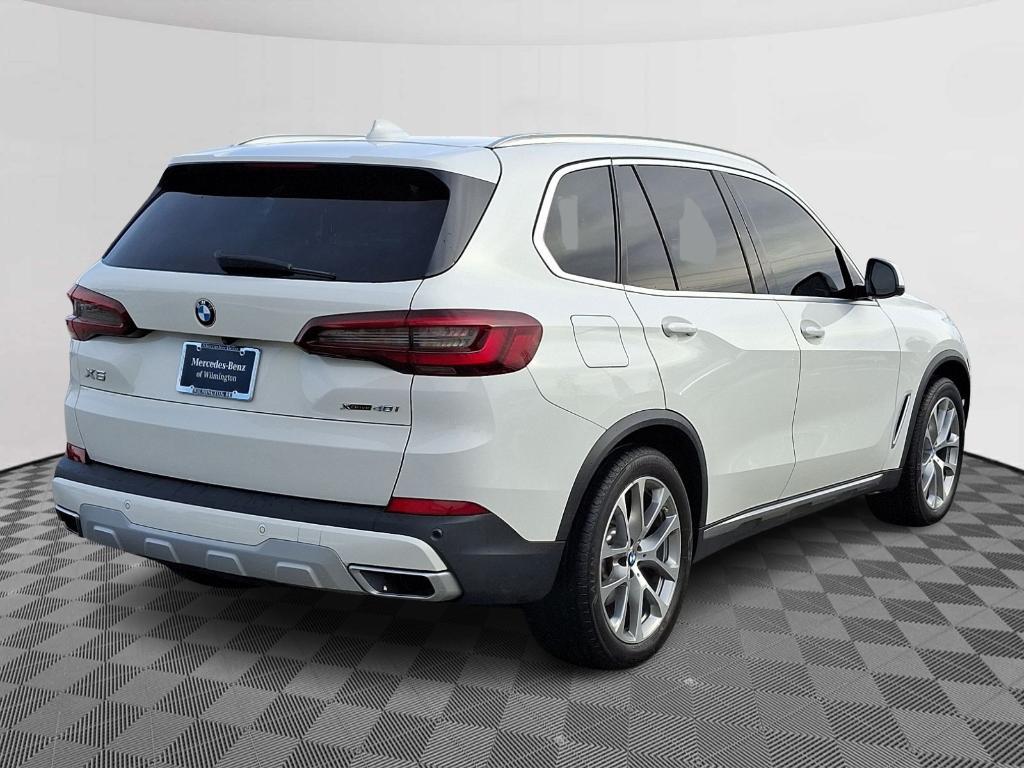 used 2021 BMW X5 car, priced at $34,900