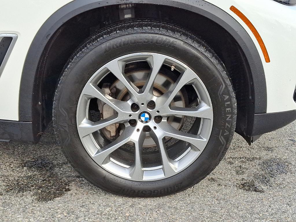 used 2021 BMW X5 car, priced at $34,900