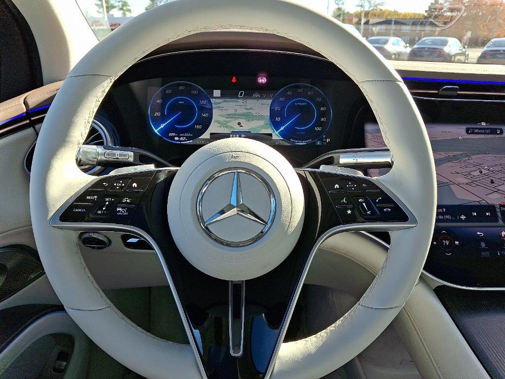 used 2023 Mercedes-Benz EQS 580 car, priced at $61,900