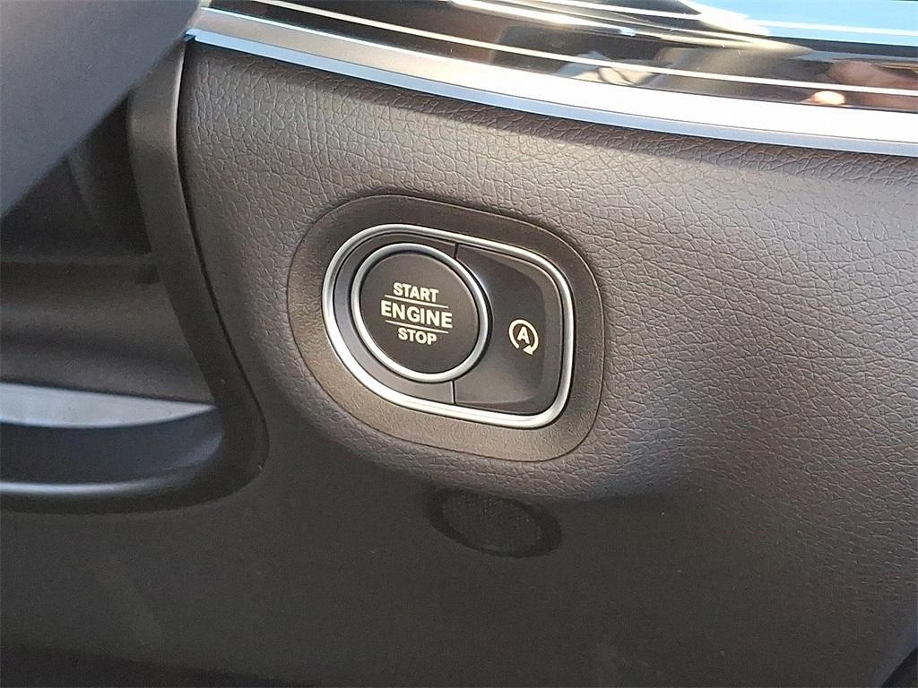 new 2026 Mercedes-Benz GLE 450 car, priced at $81,685