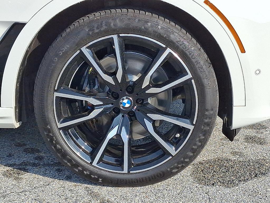 used 2022 BMW X7 car, priced at $49,900