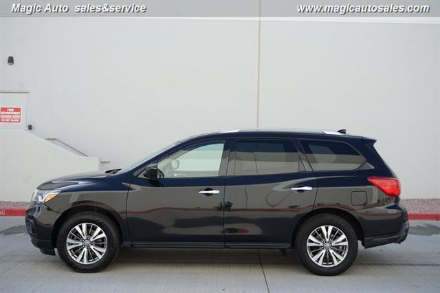 used 2020 Nissan Pathfinder car, priced at $15,950