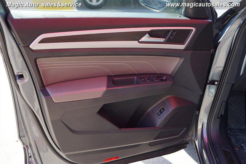 used 2021 Volkswagen Atlas car, priced at $21,000