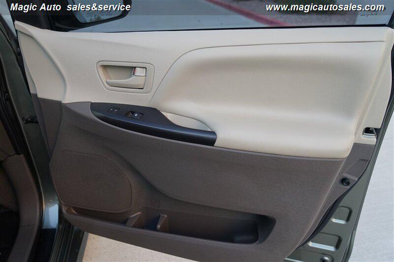 used 2020 Toyota Sienna car, priced at $26,950