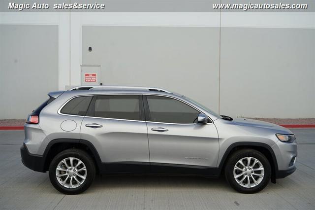 used 2019 Jeep Cherokee car, priced at $15,950