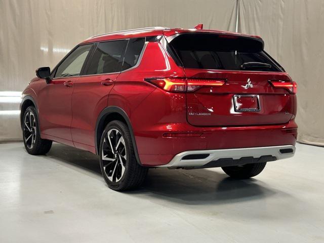used 2023 Mitsubishi Outlander car, priced at $27,000