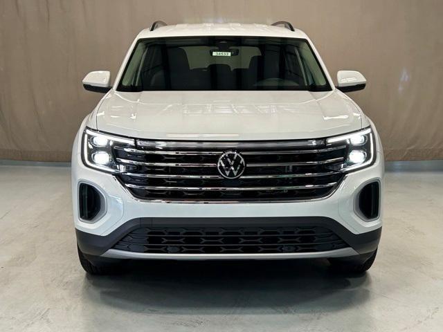 new 2024 Volkswagen Atlas car, priced at $40,289