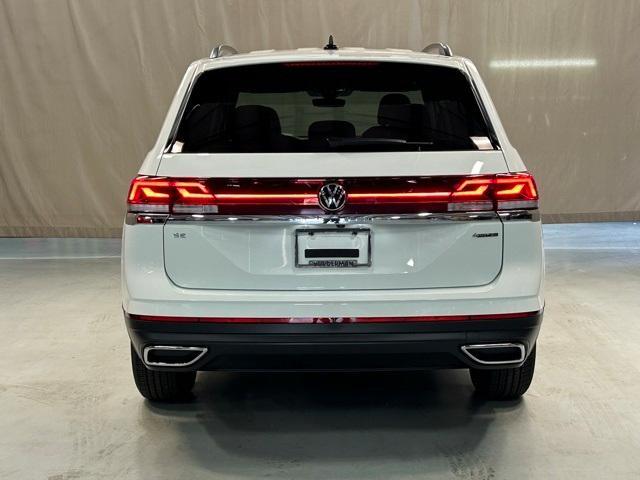 new 2024 Volkswagen Atlas car, priced at $40,289