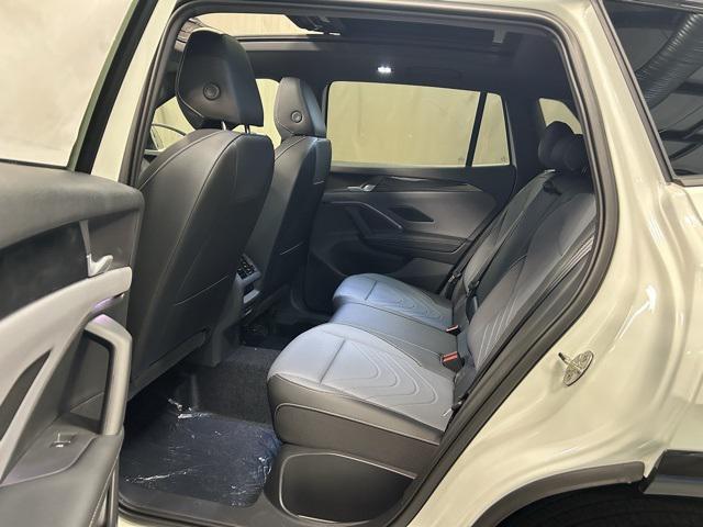 new 2025 Volkswagen Tiguan car, priced at $39,191