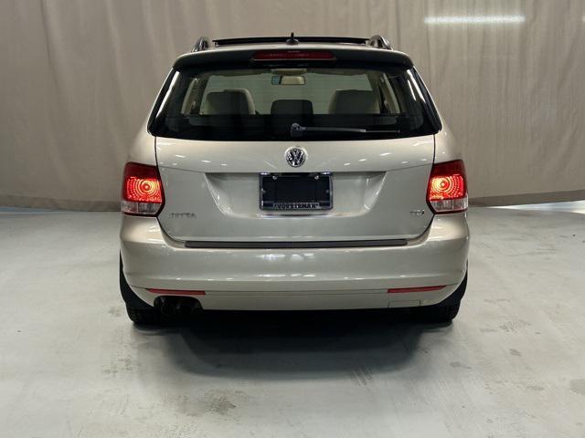 used 2014 Volkswagen Jetta SportWagen car, priced at $9,700