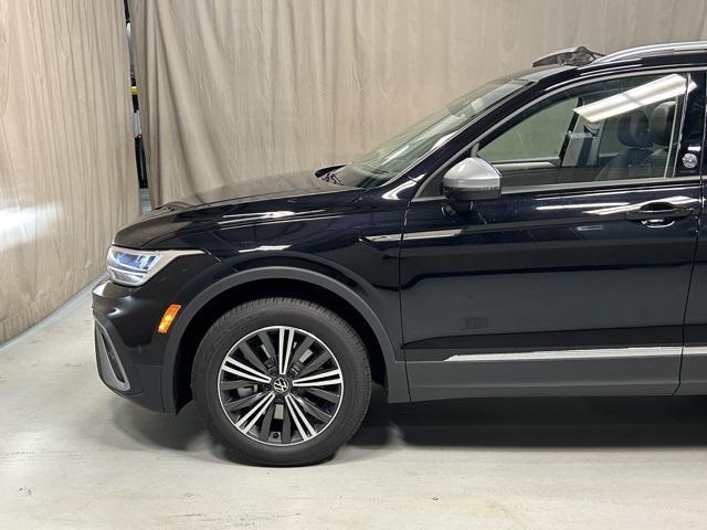 new 2024 Volkswagen Tiguan car, priced at $32,526