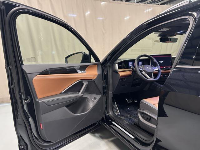 new 2026 Volkswagen Tiguan car, priced at $44,670