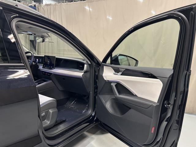 new 2025 Volkswagen Tiguan car, priced at $34,076