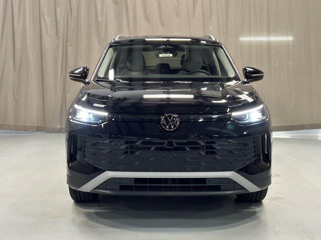 new 2025 Volkswagen Tiguan car, priced at $34,076
