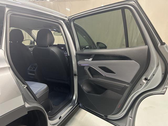new 2025 Volkswagen Tiguan car, priced at $35,076