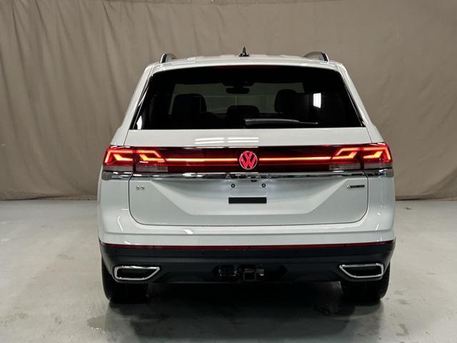 new 2025 Volkswagen Atlas car, priced at $43,095