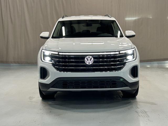 new 2025 Volkswagen Atlas car, priced at $43,095