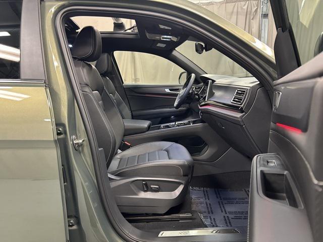 new 2025 Volkswagen Atlas Cross Sport car, priced at $50,361