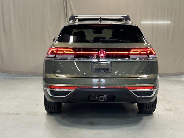 new 2025 Volkswagen Atlas Cross Sport car, priced at $49,611