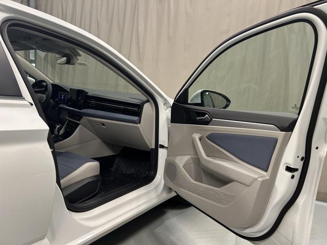 new 2025 Volkswagen Jetta car, priced at $27,037