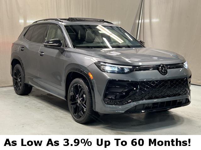 new 2025 Volkswagen Tiguan car, priced at $38,236