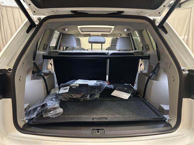 new 2025 Volkswagen Atlas car, priced at $52,651