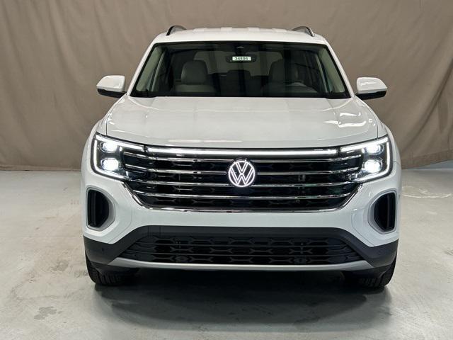 new 2025 Volkswagen Atlas car, priced at $44,407