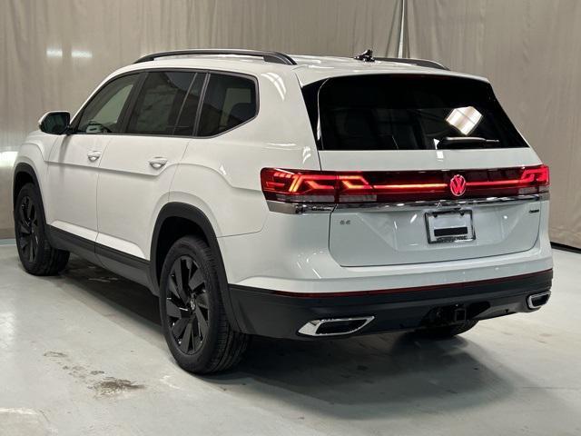 new 2025 Volkswagen Atlas car, priced at $44,407