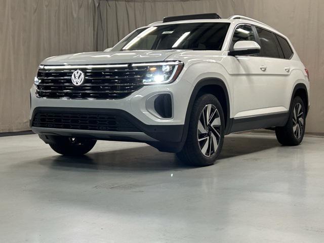 new 2025 Volkswagen Atlas car, priced at $48,341