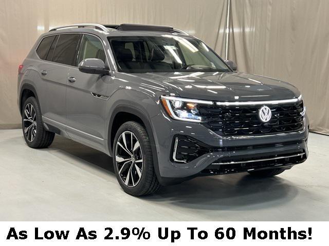new 2025 Volkswagen Atlas car, priced at $55,451