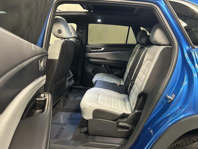 used 2024 Volkswagen Atlas Cross Sport car, priced at $38,900