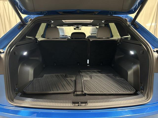 used 2024 Volkswagen Atlas Cross Sport car, priced at $38,900