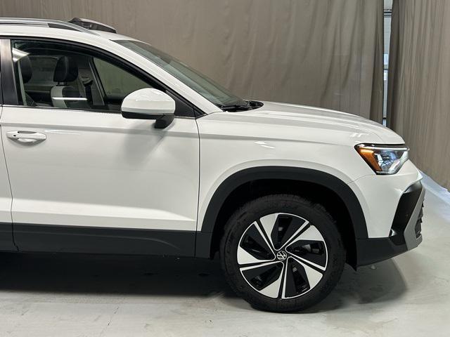 new 2025 Volkswagen Taos car, priced at $33,389