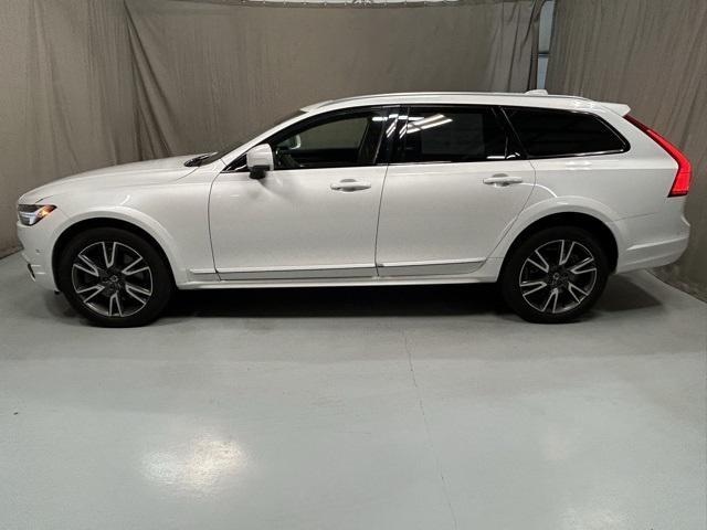 used 2017 Volvo V90 Cross Country car, priced at $21,839