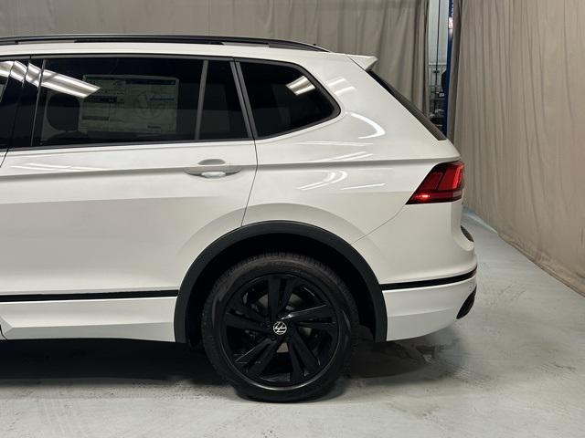 new 2024 Volkswagen Tiguan car, priced at $35,565