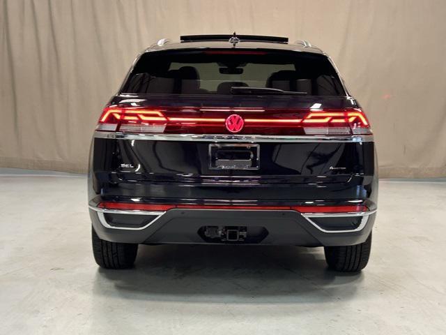 new 2025 Volkswagen Atlas Cross Sport car, priced at $47,181