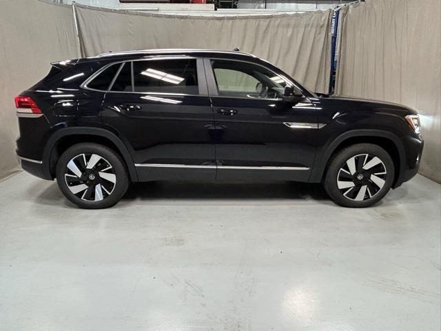 new 2025 Volkswagen Atlas Cross Sport car, priced at $47,181