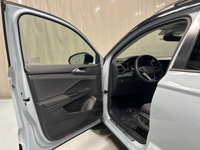 new 2025 Volkswagen Taos car, priced at $32,751