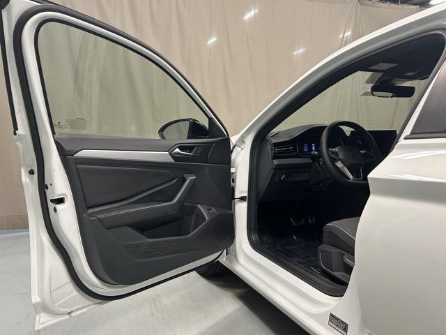 new 2025 Volkswagen Jetta car, priced at $26,026