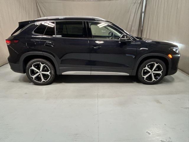 new 2025 Volkswagen Tiguan car, priced at $33,981