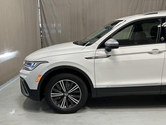 new 2024 Volkswagen Tiguan car, priced at $31,494