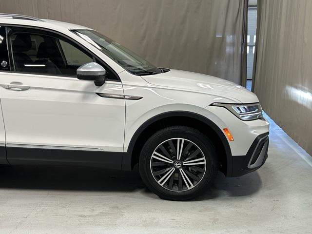 new 2024 Volkswagen Tiguan car, priced at $31,494