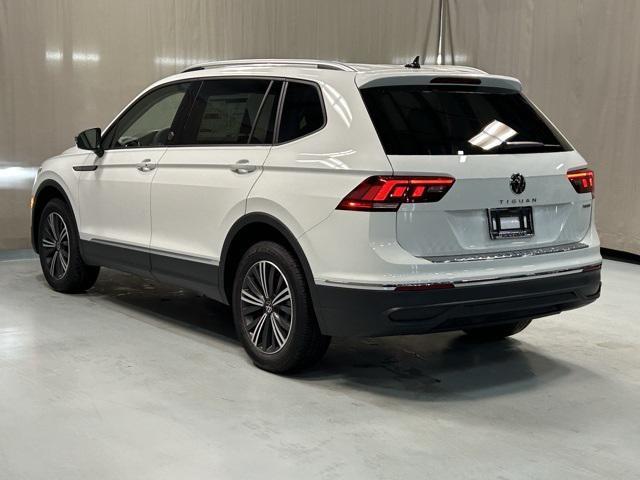 new 2024 Volkswagen Tiguan car, priced at $31,494