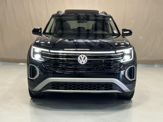 used 2024 Volkswagen Atlas car, priced at $40,100