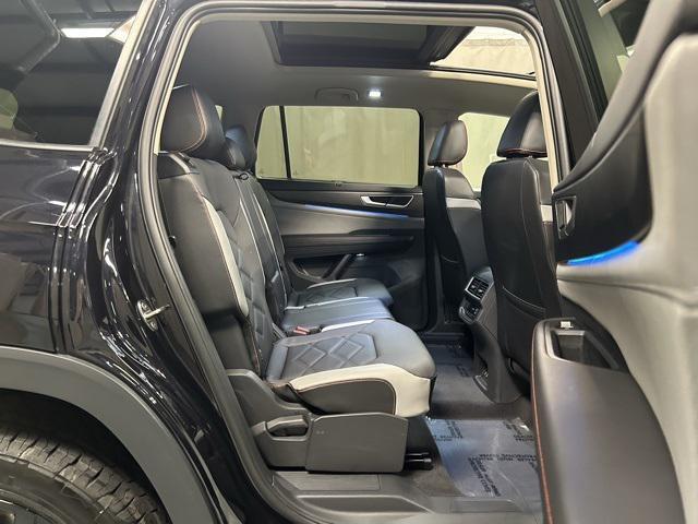 used 2024 Volkswagen Atlas car, priced at $40,100