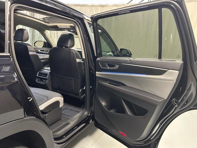 used 2024 Volkswagen Atlas car, priced at $40,100
